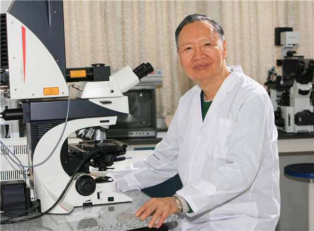 这是卢永根院士（资料照片）。新华社发（华南农业大学供图）.jpg